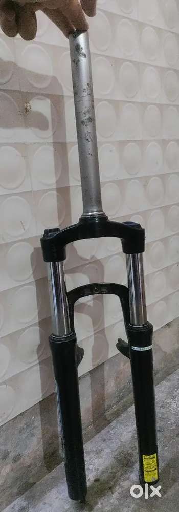 Suntour XCT suspension