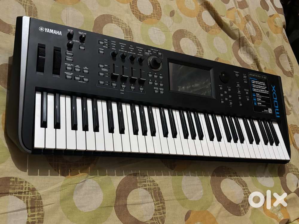 YAMAHA MODX6