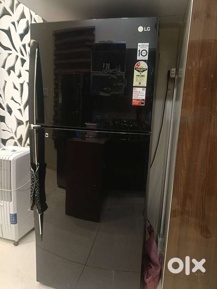 LG Double door refrigerator 437 litre
