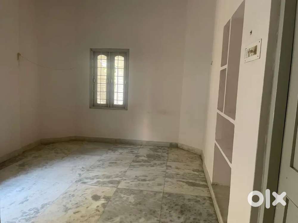 Single room in IRC Village for rent