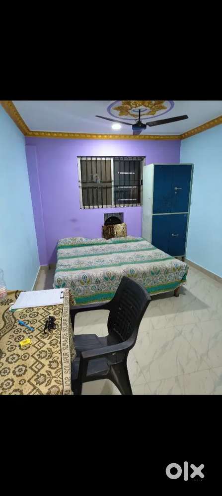 1RK ROOM RENT PACHPEDI NAKA LAXMI NAGAR FULL FARNICHAR