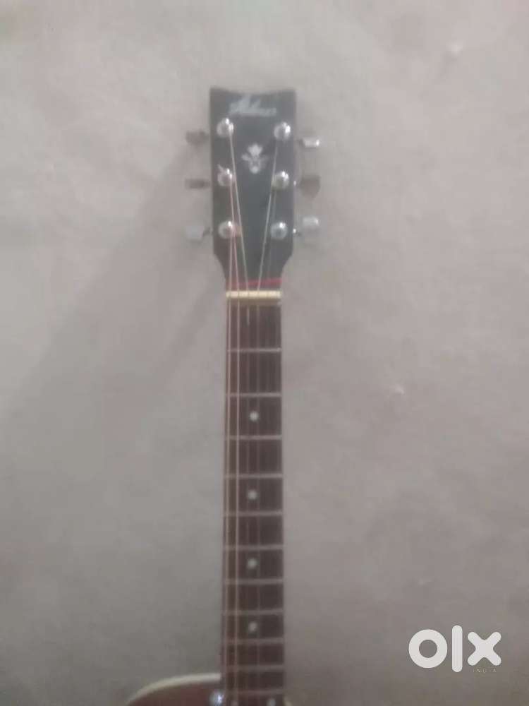 Urgently sale guitar