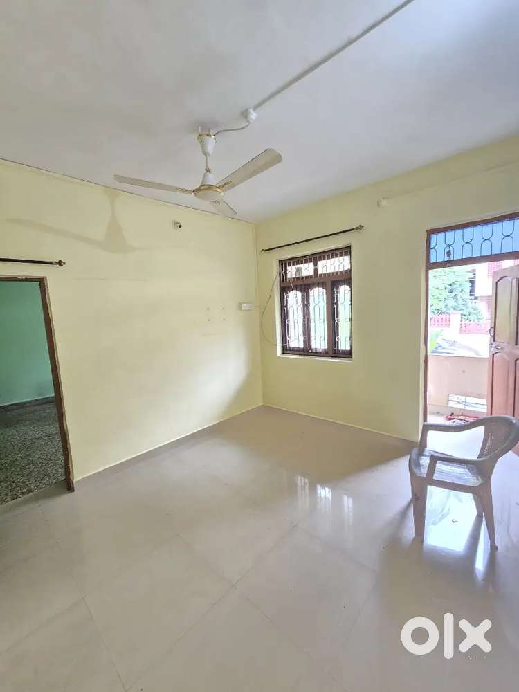 2 BHK for Rent Near Rajiv Kala Mandir
