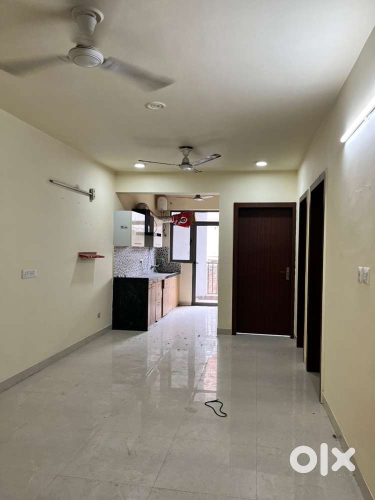 2 bhk flat in multi-storey apartment near landmark hoda tonk phatak