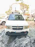 Chevrolet Tavera 2015 Diesel 120000 Km Driven
