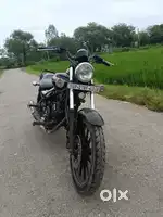 Bajaj Avenger street 150