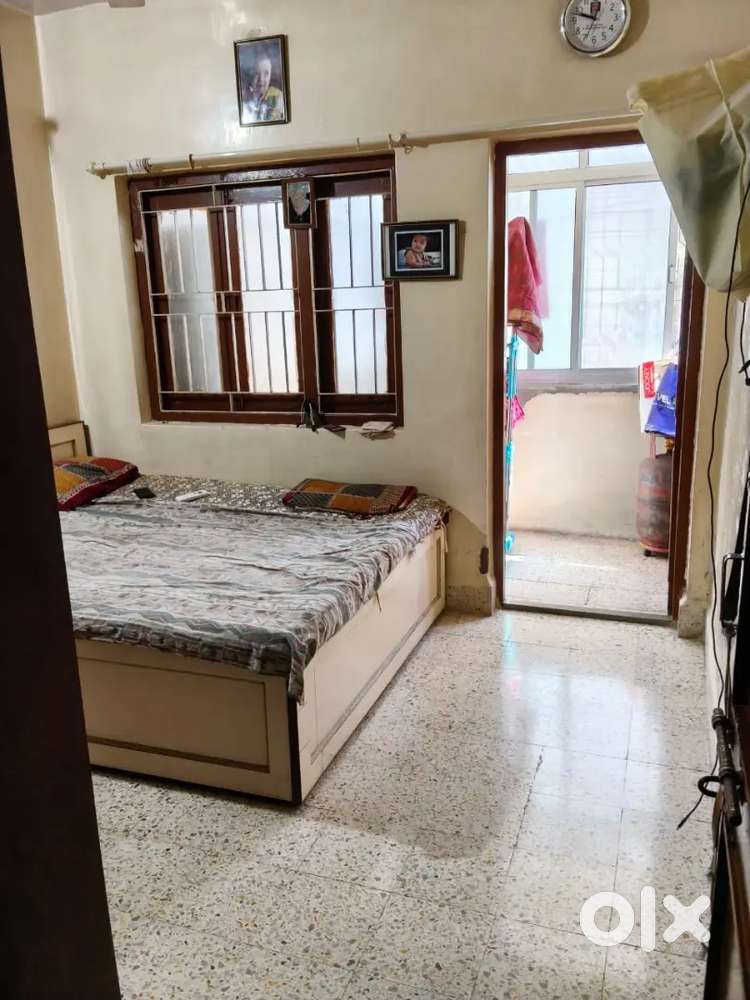 Seperate dinning space available