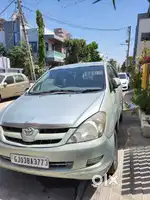 Toyota Innova 2005