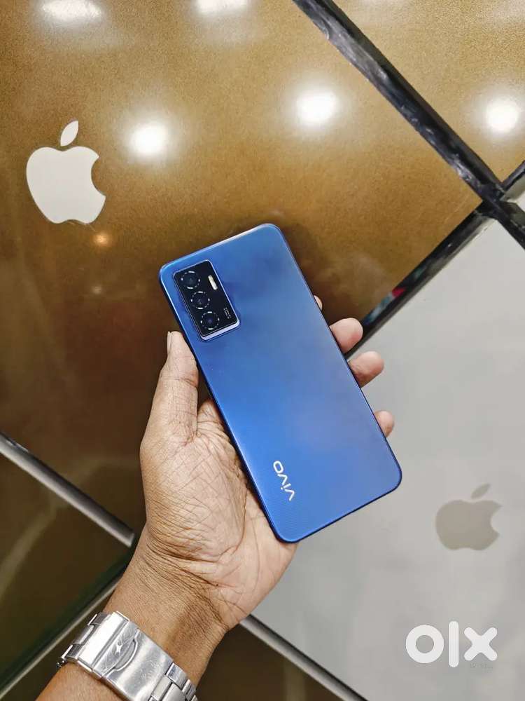 Vivo V23e 5G (8Gb/128Gb)..Charger Available..Neat Condition..