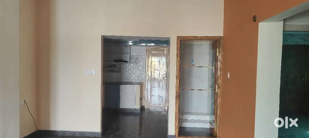 2 bhk house for Lease