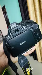 D5200 Camera with 2 Lenses