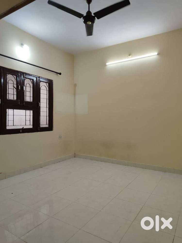 3BHK DUPLEX FOR RENT ROHIT NAGAR
