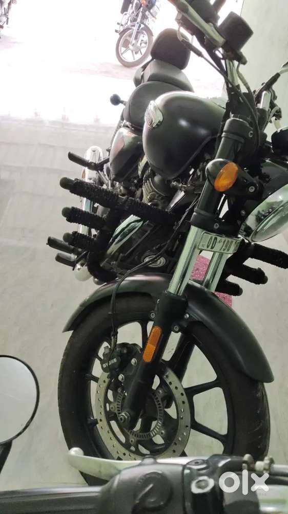 Excellent condition, scratch less bike.