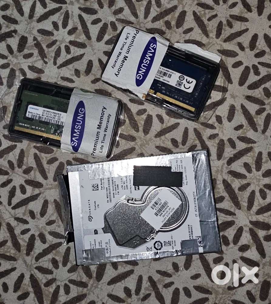 Laptop 1TB Hard Disk Drive and DDR4 4Gb RAM New Condition