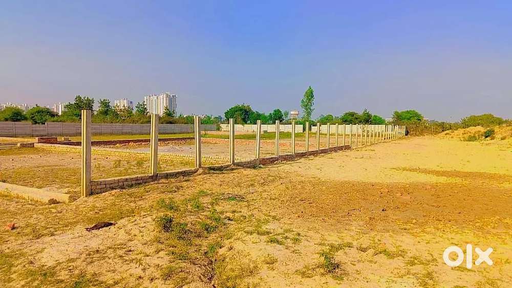 नगर निगम एरिया के पास जिला पंचायत से अप्रूव्ड प्लाट सुल्तानपुर रोड पर