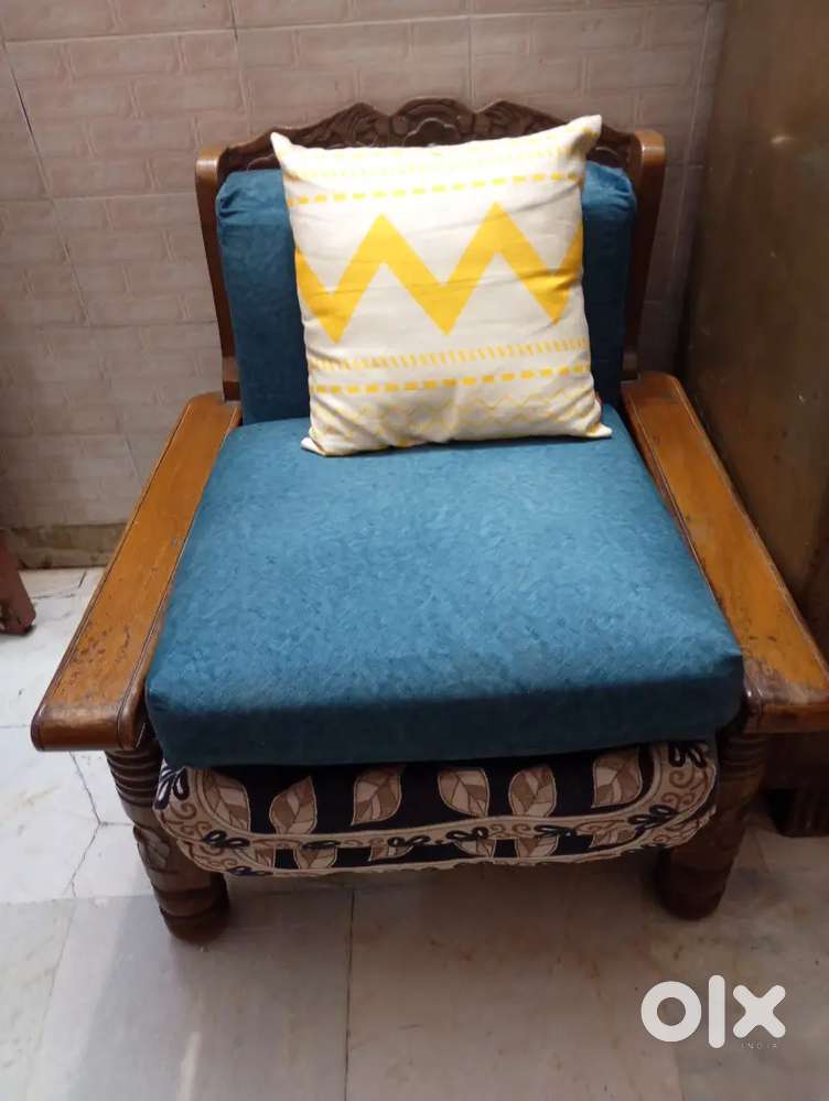 5 seater sofa
