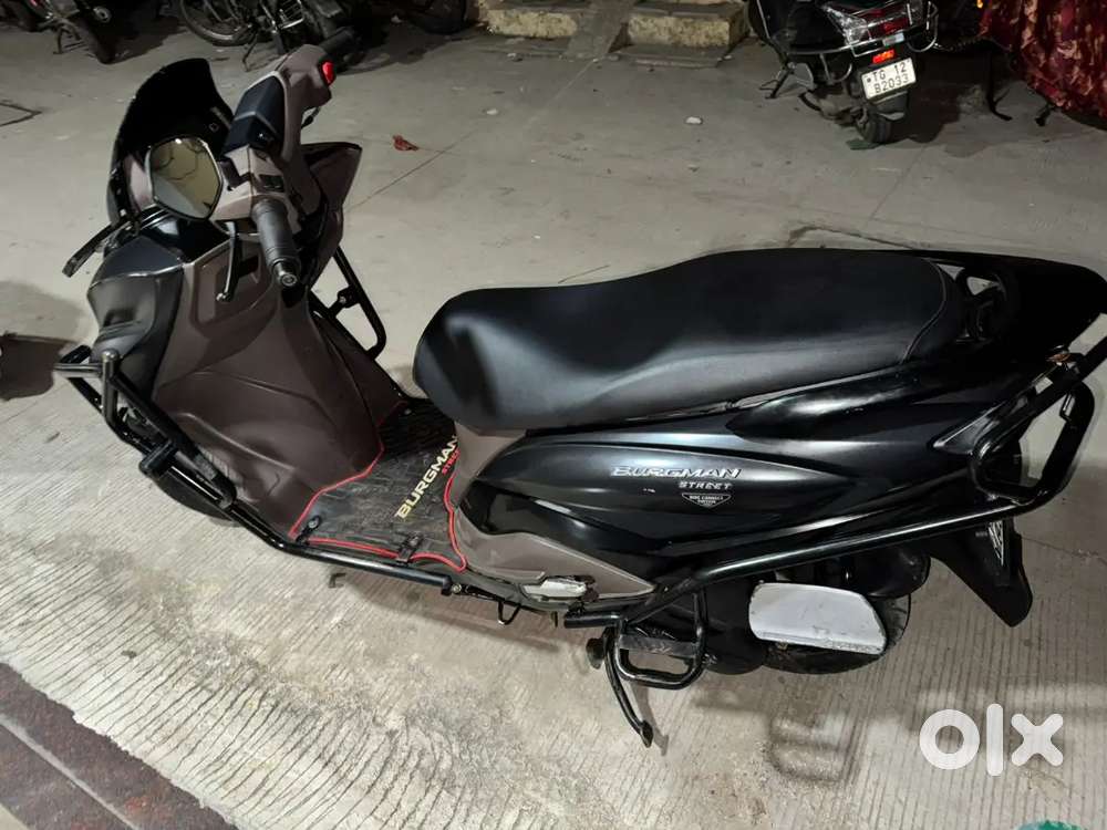 Burgman street with Bluetooth version