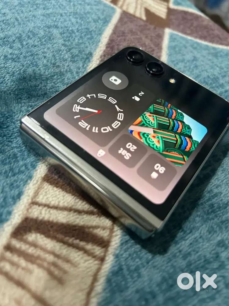 Samsung Z Flip 5 All Good Condition