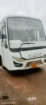 VE EICHER . 42 STR WITH AC (BIG JTAC)