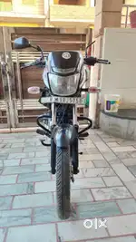 शानदार बाइक कम चली हुई