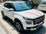 Hyundai Venue SX MT, 2023, Petrol