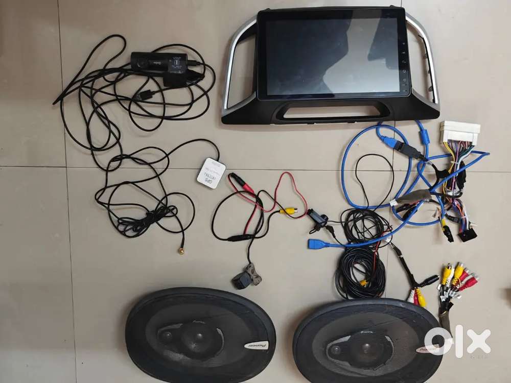 Car accessories Blaupunkt stereo set qubo dash cam and pioneer speaker