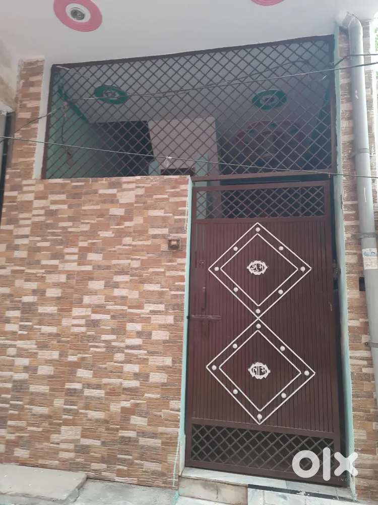 A newly renovated house in very good condition is available for sale