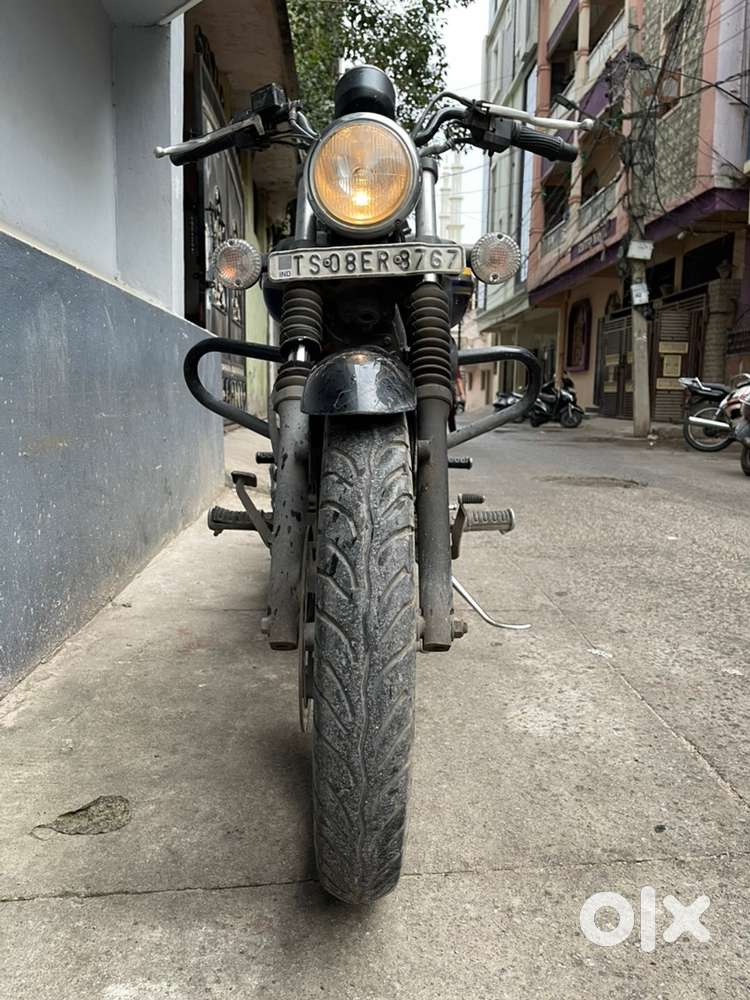 Avenger 150 street