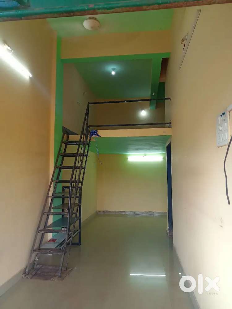 Double storage shop on rent with water facility also available in it
