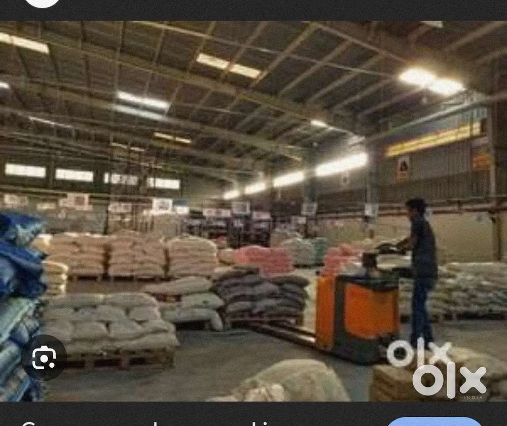 Grocery werehouse packing