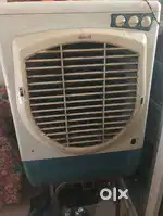Cooler for summer with cooler stand