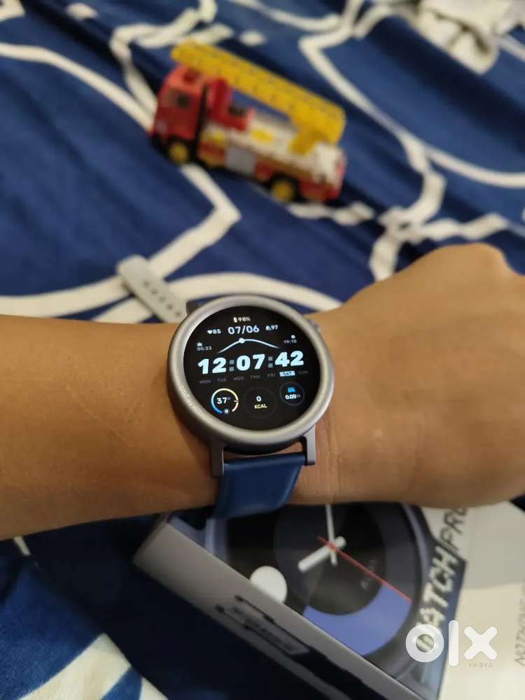 CMF watch Pro 2