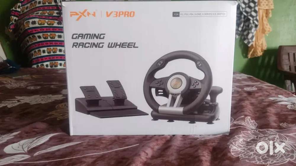 Brand new condition gaming racing wheel