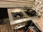 Cooking range 2 burner/service table/double door fridge/food Display