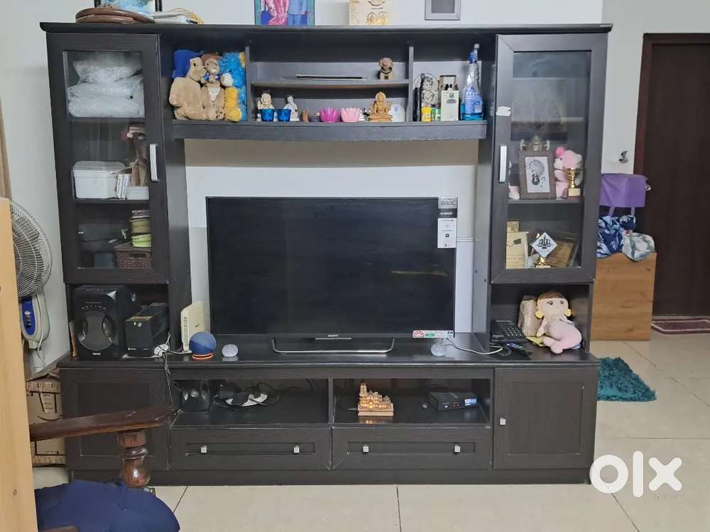 Wall unit (Brown colour)