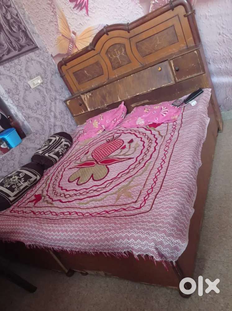 Double bed