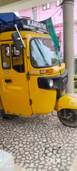 Bajaj maxima