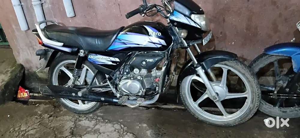 हीरो HF Deluxe bike 2018 model
