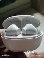 Noise VS104 air buds