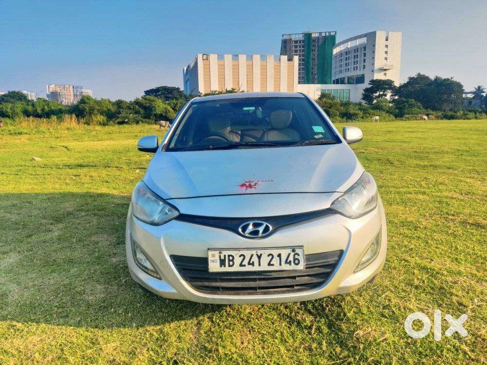 Hyundai i20 Sportz 1.2 BS-IV, 2013, Petrol