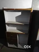5 feet long table fr shop and counter