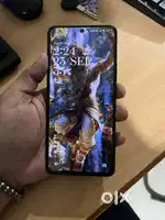 Poco F6 ( 8 / 256 GB )