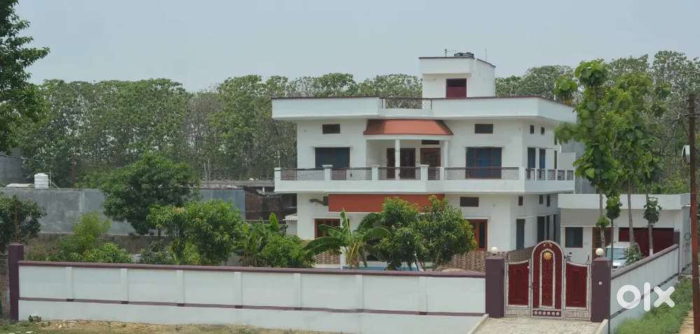 2 BHK independent flat , 20x16 Ft.centre hall, porch allround balcony