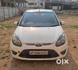 Ford Figo 2010 Diesel 100000 Km Driven