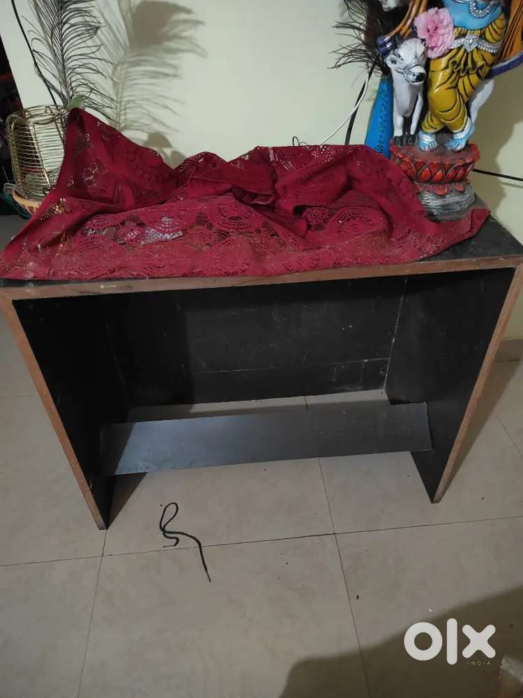 Table and big Pooja stand