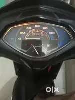 my Activa Honda showroom condsan colour saivear biack
