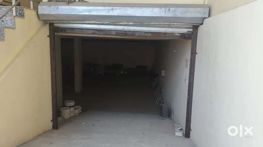Lower ground floor 2250 sqft