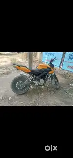 Pulsar Ns 200