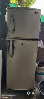 LG refrigerator