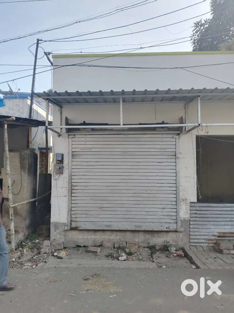 যে কোন আইটেমের দোকান ভাড়া দেওয়া হবে